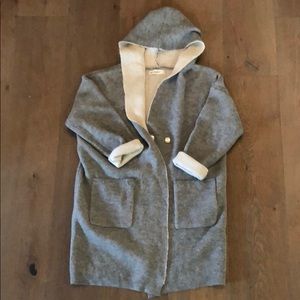 Long cardigan sweater/jacket